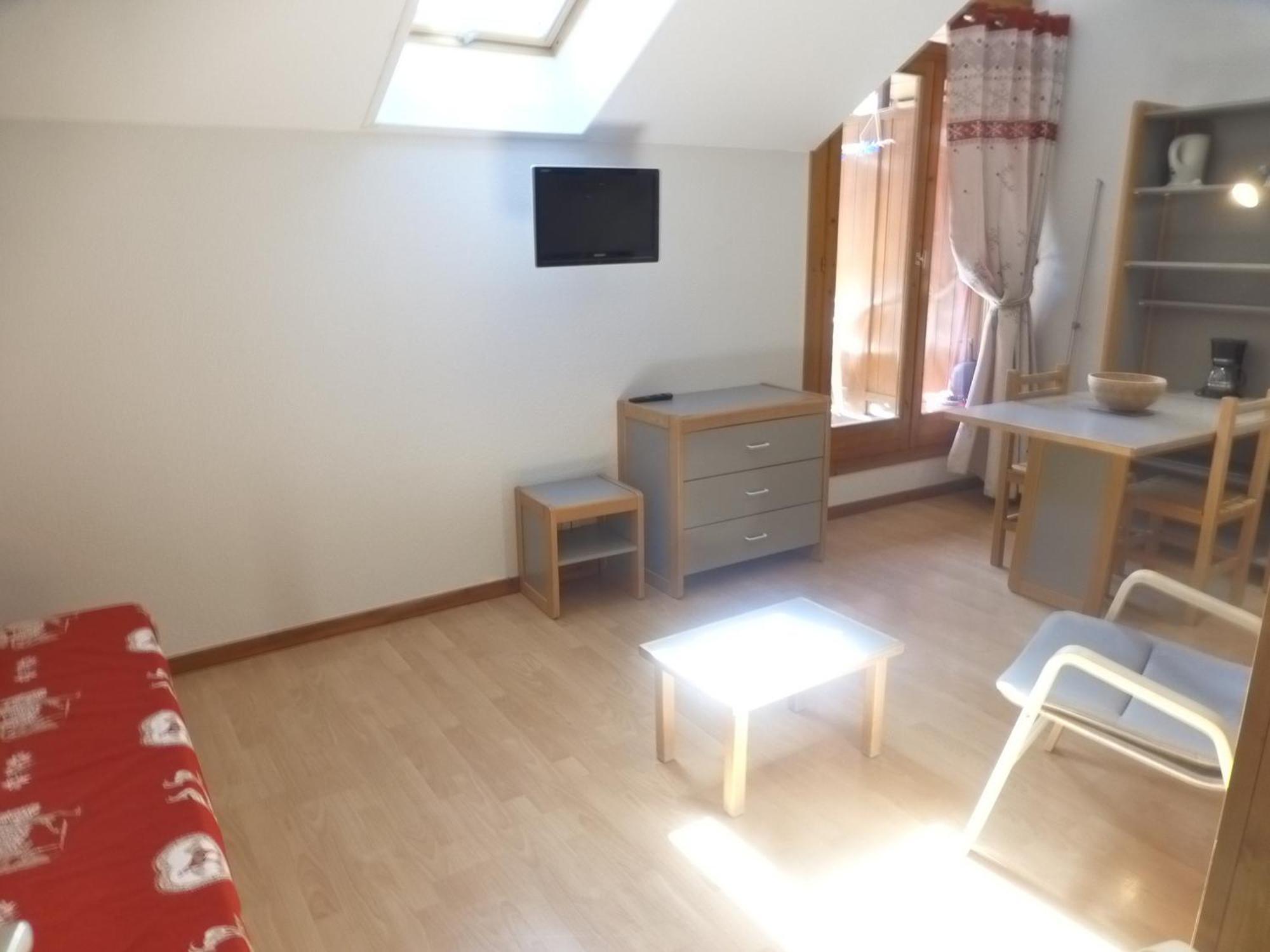 Studio Cosy Avec Balcon, Wi-Fi, Proche Thermes Et Telecabine A Brides-Les-Bains - Fr-1-512-51 Экстерьер фото